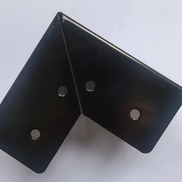 五金精 密沖壓件注塑件